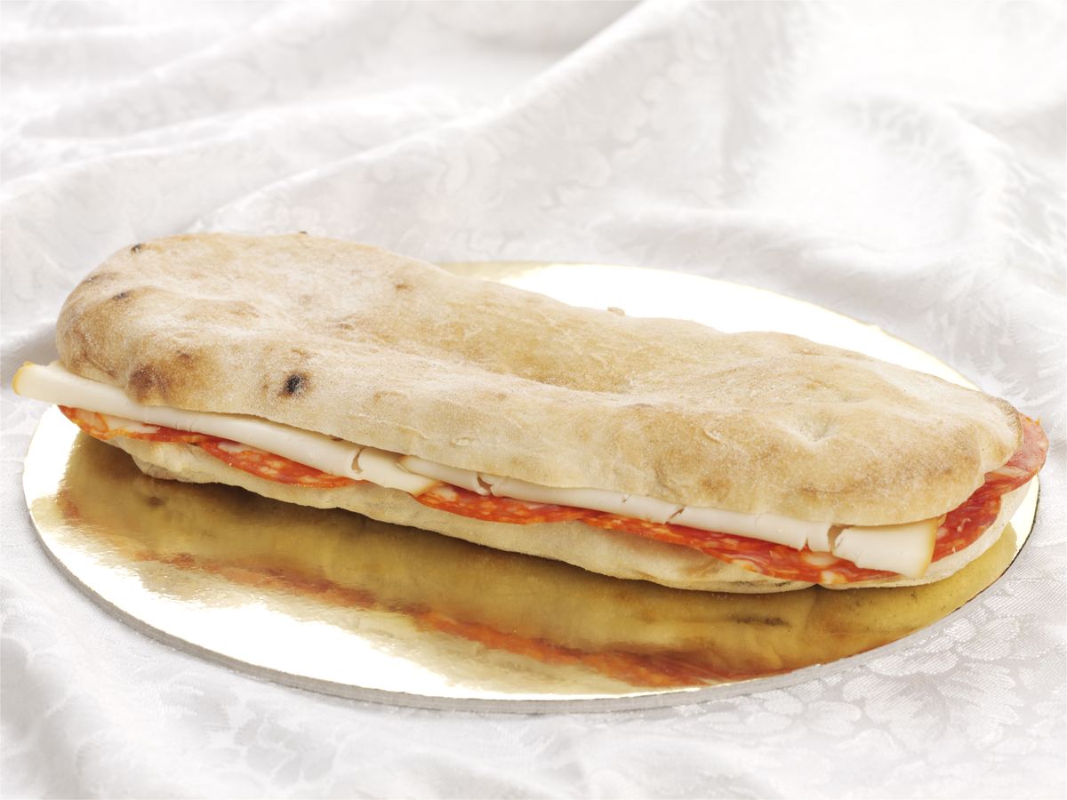 Panino Salame Piccante & Scamorza